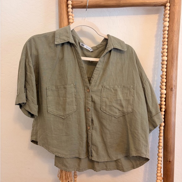 Zara Tops - Zara Olive Green Boxy Button-Up Crop Shirt